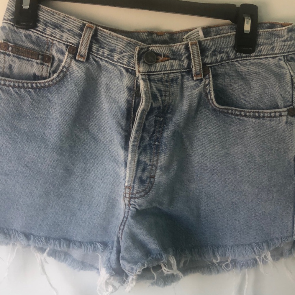 vintage calvin klein denim shorts. size 9